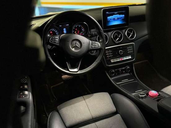 MERCEDES-BENZ-GLA 200-1.6 CGI FLEX STYLE 7G-DCT MERCEDES-BENZ-GLA 200-2019