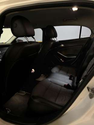 MERCEDES-BENZ-GLA 200-2019