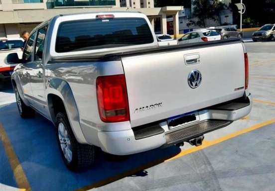VOLKSWAGEN-AMAROK-2019