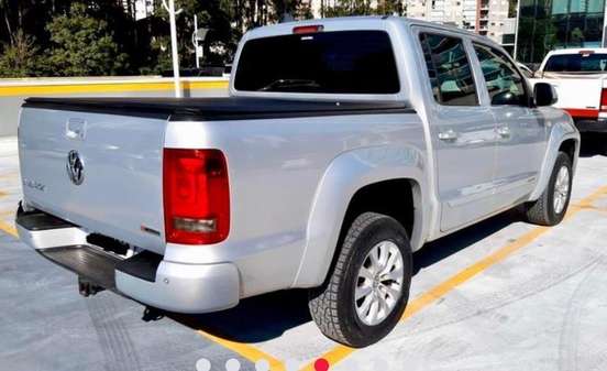 VOLKSWAGEN-AMAROK-2019