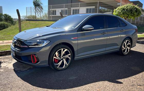 VOLKSWAGEN JETTA 2.0 350 TSI GASOLINA GLI DSG