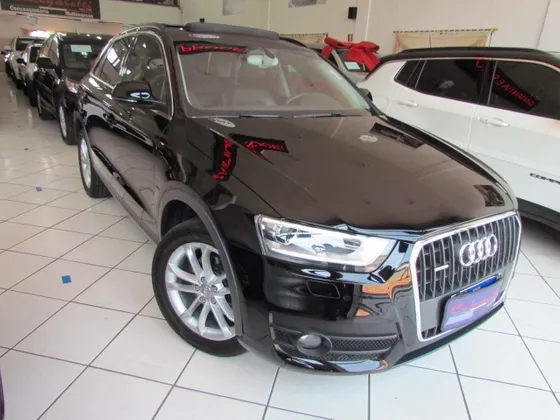 AUDI Q3 2.0 TFSI AMBIENTE QUATTRO 4P GASOLINA S TRONIC