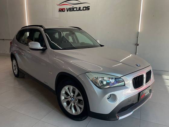 BMW X1 2.0 16V GASOLINA SDRIVE18I 4P AUTOMÁTICO