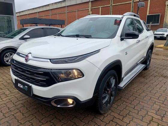 FIAT TORO 2.4 16V MULTIAIR FLEX VOLCANO AT9