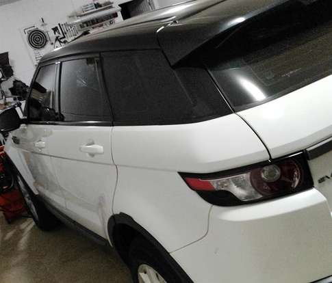 LAND ROVER-RANGE ROVER EVOQUE-2.0 PURE 4WD 16V GASOLINA 4P AUTOMÁTICO LAND ROVER-RANGE ROVER EVOQUE-2015