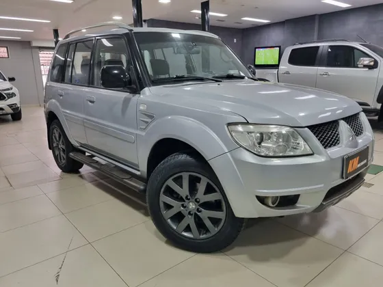 MITSUBISHI PAJERO TR4 2.0 4X4 16V 140CV FLEX 4P AUTOMÁTICO