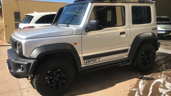 SUZUKI JIMNY 1.5 GASOLINA SIERRA 4SPORT 4X4 AUTOMÁTICO