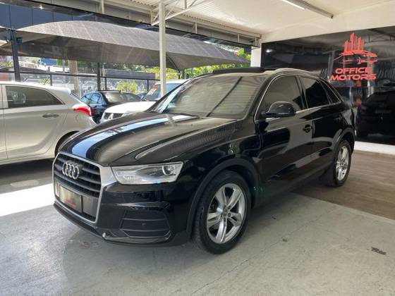 AUDI Q3 2.0 TFSI AMBIENTE QUATTRO 4P GASOLINA S TRONIC