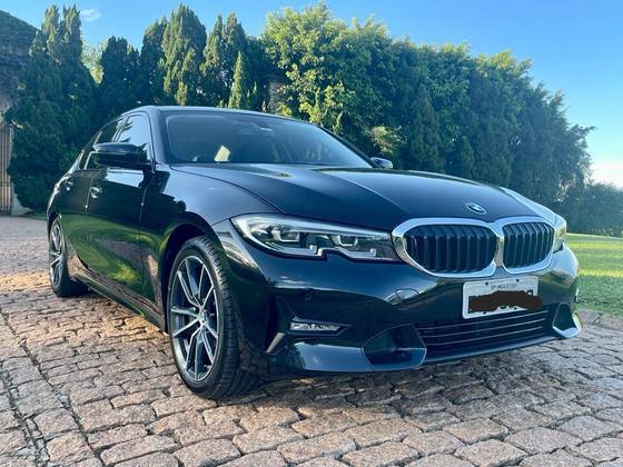 BMW 320i 2.0 16V TURBO GASOLINA M SPORT AUTOMÁTICO