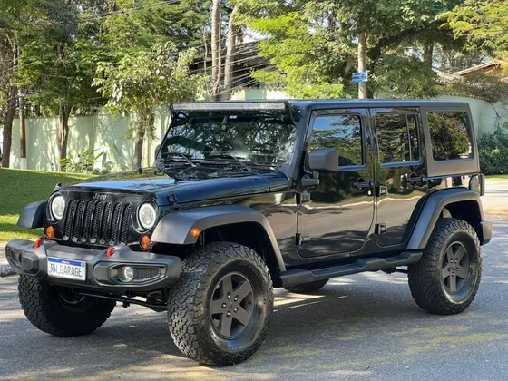 JEEP WRANGLER 3.6 UNLIMITED SPORT 4X4 V6 GASOLINA 4P AUTOMÁTICO