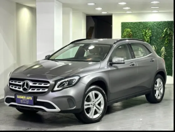 MERCEDES-BENZ GLA 200 1.6 CGI FLEX STYLE 7G-DCT