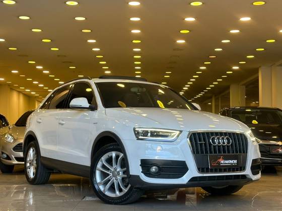 AUDI Q3 2.0 TFSI AMBIENTE QUATTRO 4P GASOLINA S TRONIC