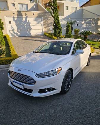 FORD FUSION 2.0 TITANIUM 16V HÍBRIDO 4P AUTOMÁTICO