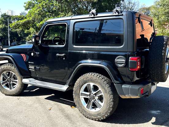 JEEP-WRANGLER-2.0 TURBO GASOLINA SAHARA 2P 4X4 AT8 JEEP-WRANGLER-2019