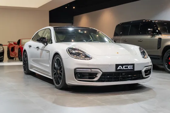 PORSCHE PANAMERA 2.9 V6 E-HYBRID 4 SPORT TURISMO PDK