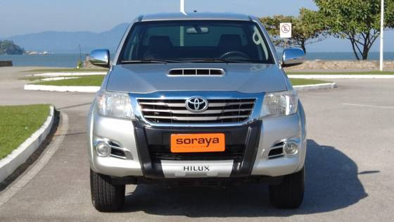 TOYOTA HILUX SW4 3.0 SRV 4X4 16V TURBO INTERCOOLER DIESEL 4P AUTOMÁTICO