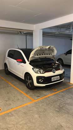 VOLKSWAGEN-UP-2018