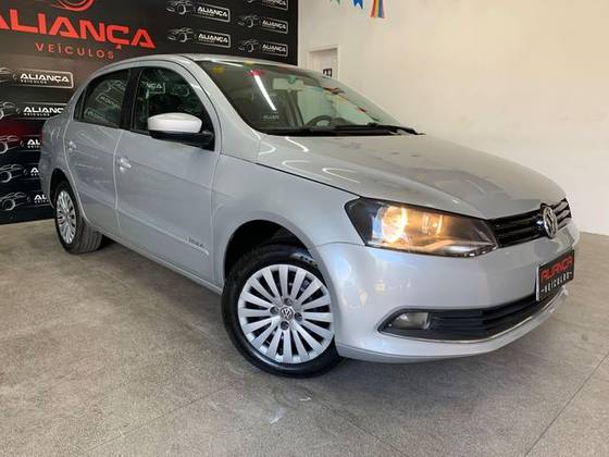 VOLKSWAGEN VOYAGE 1.6 MI CITY 8V FLEX 4P MANUAL