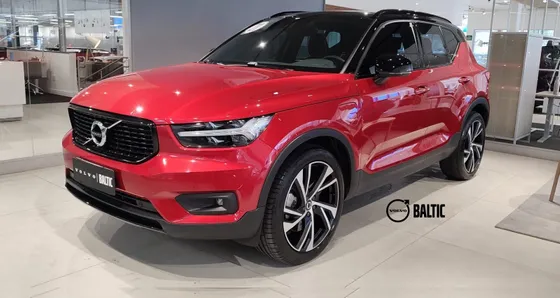 VOLVO XC40 1.5 T5 RECHARGE R-DESIGN GEARTRONIC
