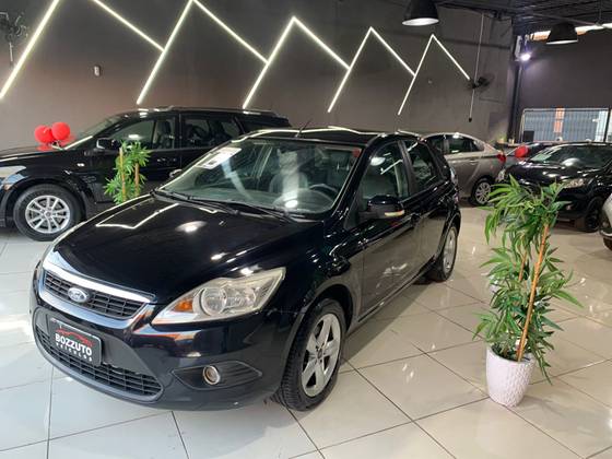 FORD FOCUS 1.6 GL 16V FLEX 4P MANUAL