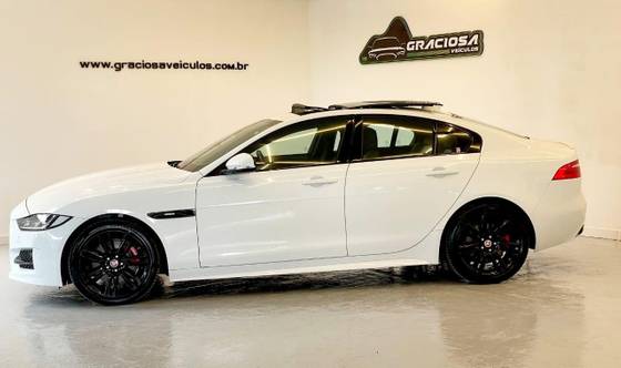 JAGUAR XE 2.0 16V SI4 TURBO GASOLINA R-SPORT 4P AUTOMÁTICO