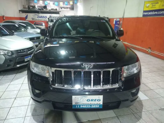 JEEP GRAND CHEROKEE 3.6 LAREDO 4X4 V6 24V GASOLINA 4P AUTOMÁTICO