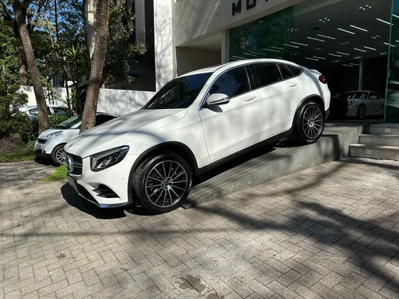 MERCEDES-BENZ GLC 250 2.0 CGI GASOLINA COUPÉ 4MATIC 9G-TRONIC