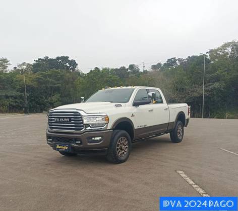 RAM 3500 6.7 I6 TURBO DIESEL LIMITED LONGHORN CD 4X4 AUTOMÁTICO