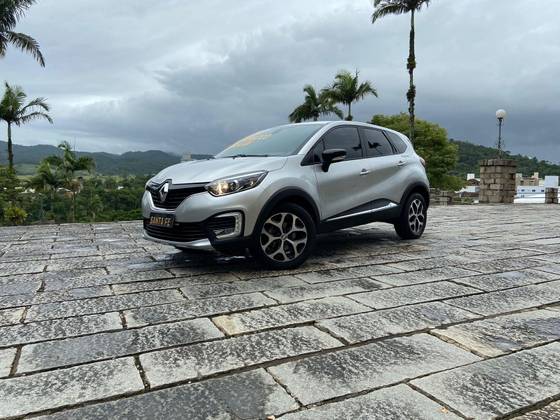 RENAULT CAPTUR 2.0 16V HI-FLEX INTENSE AUTOMÁTICO