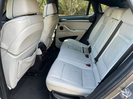 BMW-X6-4.4 M 4X4 COUPÉ V8 32V BI-TURBO GASOLINA 4P AUTOMÁTICO BMW-X6-2011