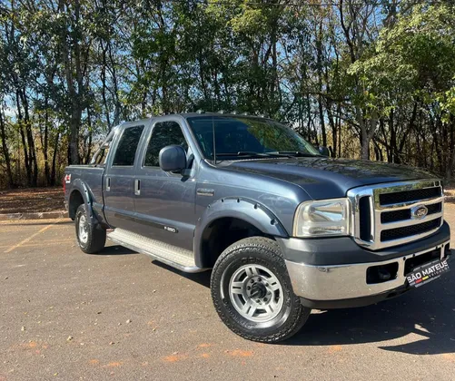 FORD F-250 3.9 XLT MAX POWER 4X4 CD DIESEL 4P MANUAL