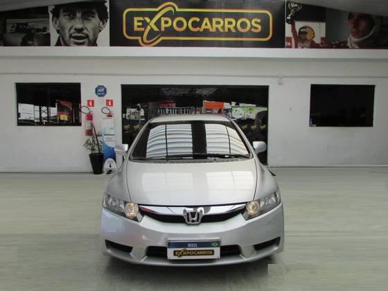 HONDA CIVIC 1.8 LXS 16V FLEX 4P AUTOMÁTICO