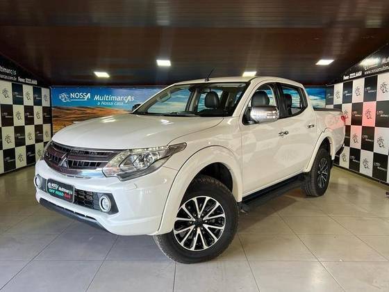 MITSUBISHI L200 TRITON 2.4 16V TURBO DIESEL SPORT HPE-S CD 4P 4X4 AUTOMÁTICO