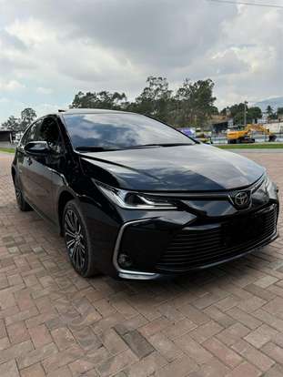 TOYOTA-COROLLA-2023
