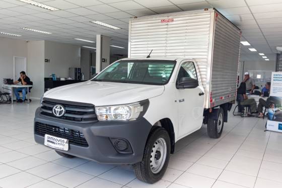 TOYOTA HILUX 2.8 D-4D TURBO DIESEL CHASSI 4X4 MANUAL