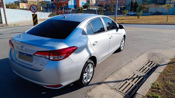 TOYOTA YARIS 1.5 16V FLEX SEDAN XL MANUAL