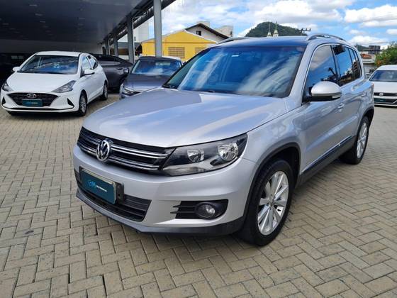 VOLKSWAGEN TIGUAN 2.0 TSI R-LINE 16V TURBO GASOLINA 4P TIPTRONIC