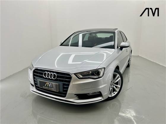 AUDI A3 1.8 TFSI SEDAN AMBITION 16V 180CV GASOLINA 4P AUTOMÁTICO