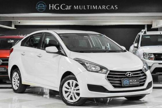 HYUNDAI HB20S 1.6 COMFORT PLUS 16V FLEX 4P AUTOMÁTICO