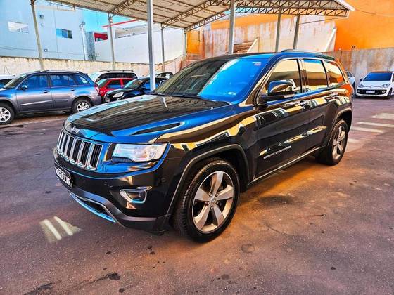 JEEP GRAND CHEROKEE 3.0 LIMITED 4X4 V6 24V TURBO DIESEL 4P AUTOMÁTICO