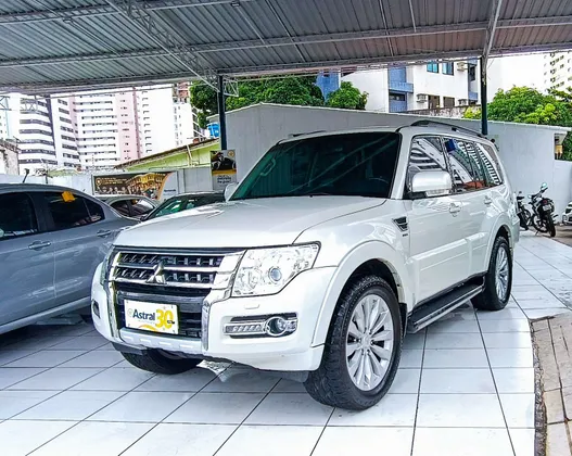 MITSUBISHI PAJERO FULL 3.2 HPE 4X4 16V TURBO INTERCOOLER DIESEL 4P AUTOMÁTICO