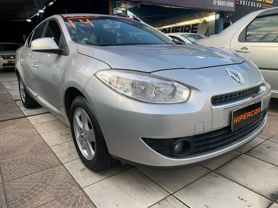 RENAULT FLUENCE 2.0 DYNAMIQUE 16V FLEX 4P MANUAL