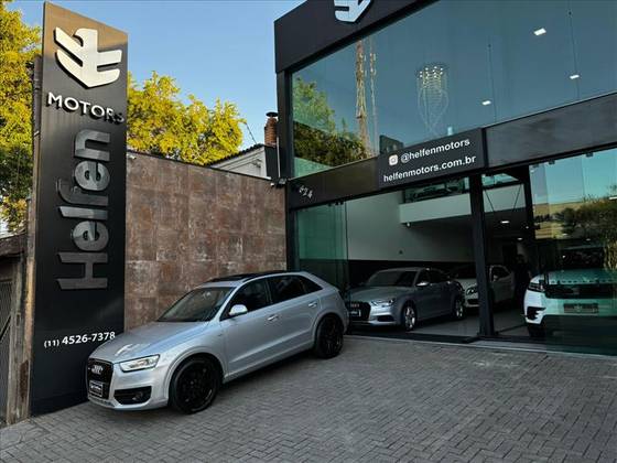 AUDI Q3 2.0 TFSI AMBIENTE QUATTRO 4P GASOLINA S TRONIC