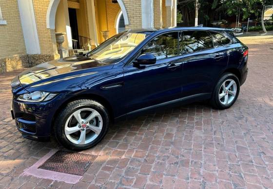 JAGUAR F-PACE 2.0 16V INGENIUM PRESTIGE AWD 4P AUTOMÁTICO