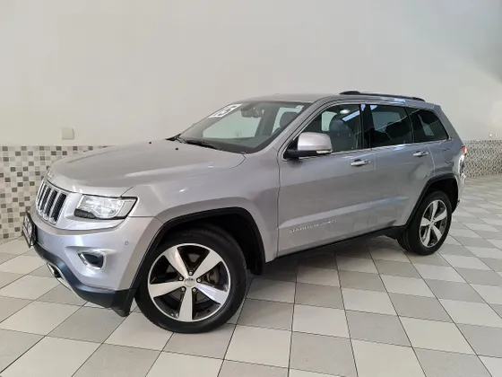 JEEP GRAND CHEROKEE 3.0 LIMITED 4X4 V6 24V TURBO DIESEL 4P AUTOMÁTICO