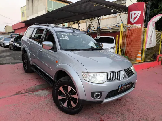 MITSUBISHI PAJERO DAKAR 3.2 HPE 4X4 7 LUGARES 16V TURBO INTERCOOLER DIESEL 4P AUTOMÁTICO