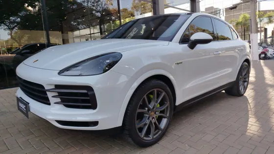 PORSCHE CAYENNE 3.0 V6 E-HYBRID COUPÉ AWD TIPTRONIC S