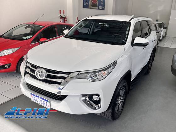 TOYOTA HILUX SW4 2.7 SRV 7 LUGARES 4X2 16V FLEX 4P AUTOMÁTICO