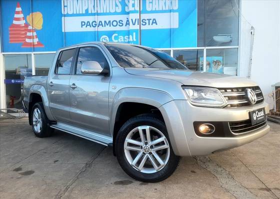 VOLKSWAGEN AMAROK 2.0 HIGHLINE 4X4 CD 16V TURBO INTERCOOLER DIESEL 4P AUTOMÁTICO