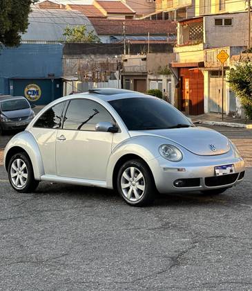 VOLKSWAGEN NEW BEETLE 2.0 MI 8V GASOLINA 2P TIPTRONIC